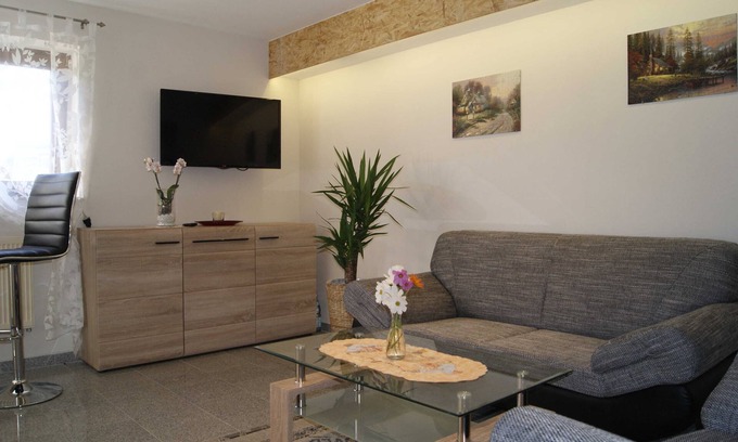 Opfingen Apartment | Trixie - Holiday apartment Opfingen am Tuniberg
