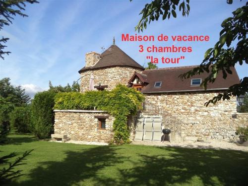 Saint-Etienne-sous-Bailleul House | Trois logements indépendant au Grande Vigne