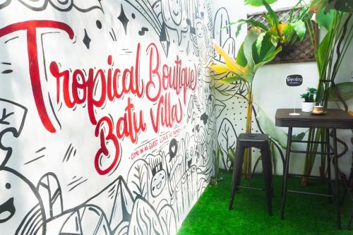 Ngaglik Villa | Tropical Boutique Batu Villa, Near Museum Angkut