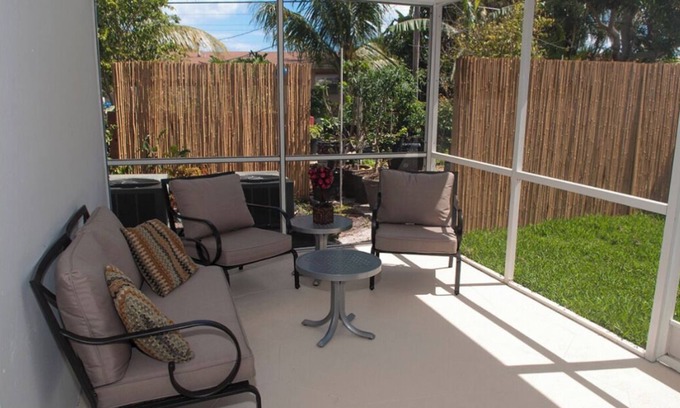 Coral Ridge Isles House | Tropical Garden: 15mins from FTL Airport & 2 Miles from FTL Beach