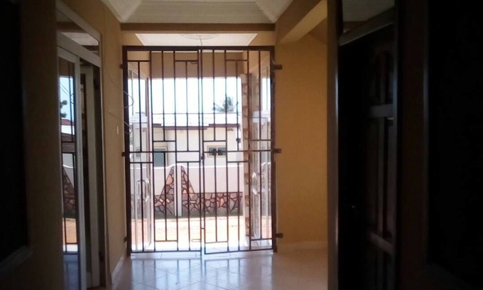 Teshie Hotel | Tropical Nectar Apartment