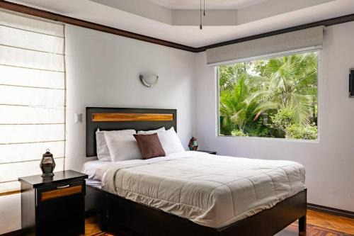 Damas Apartment | Tropical Oasis Family 2bdr