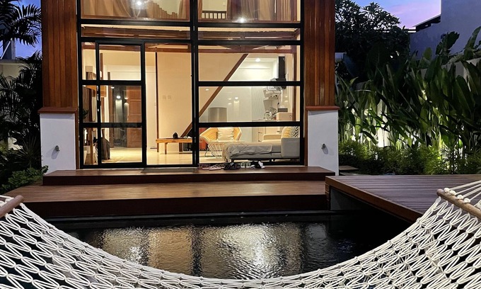 Rendang Villa | Tropical Villa in the heart of Canggu. walking distance to the Finns beach!