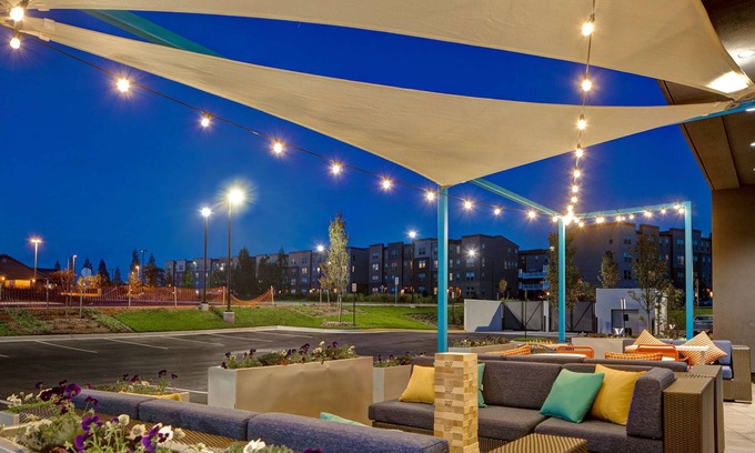 Brentsville Hotel | Tru by Hilton Manassas