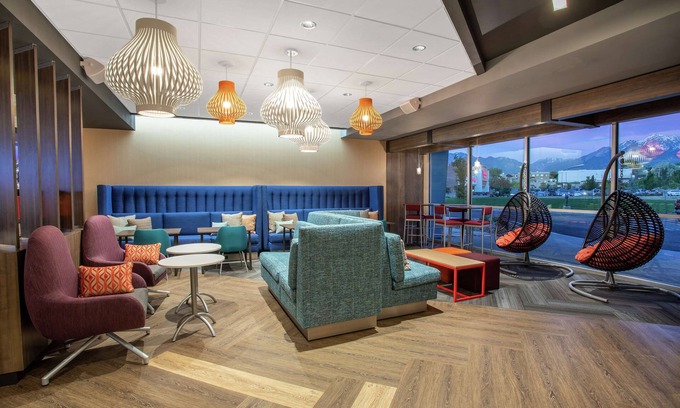 Midvale Hotel | Tru by Hilton Salt Lake City Midvale