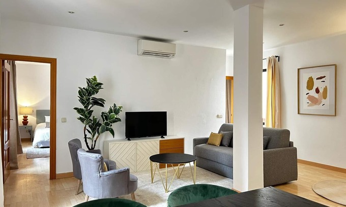 Bellas Vistas Apartment | Tu Nuevo Hogar en Cuatro Caminos