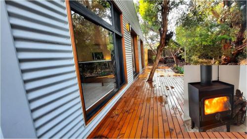 Kingscote Ski Chalet | Tucked Away Chalet - Stunning Bathroom
