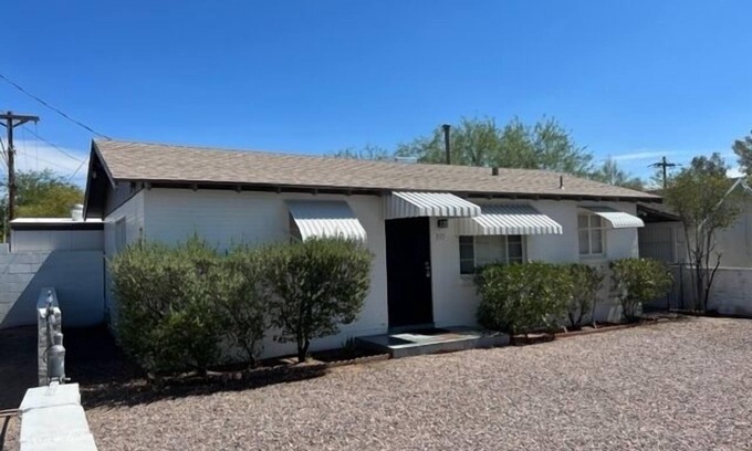 Rincon Heights House | Tucson Rincon Heights 1BR with Parking