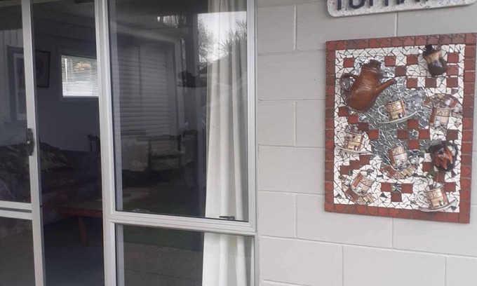 Omokoroa Apartment | TUI HAVEN - THE BEST RATES WITH ALL THE HOME COMFORTS
