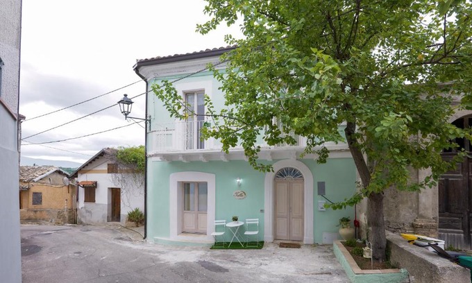Giuliano Teatino House | Tullia -intera casa-