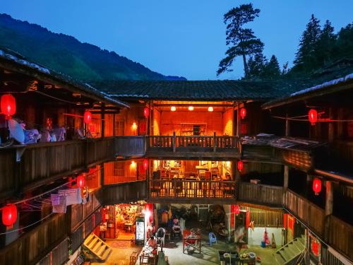 Zhangzhou House | Tulou Herongzhuang Inn