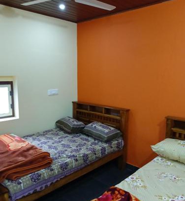 Sringeri House | Tunga Teera