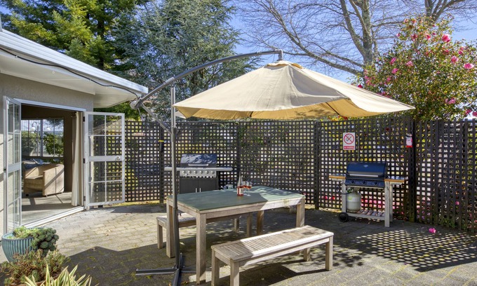 Turangi Hotel | Turangi Leisure Lodge