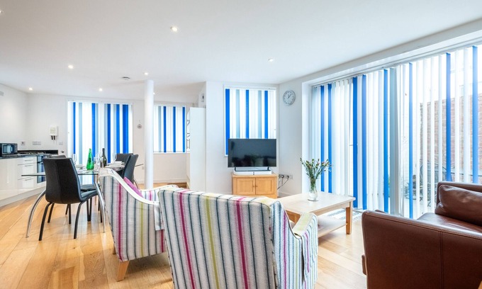 Southwold Apartment | Turnstones - Two Bedroom Apartment, Sleeps 4