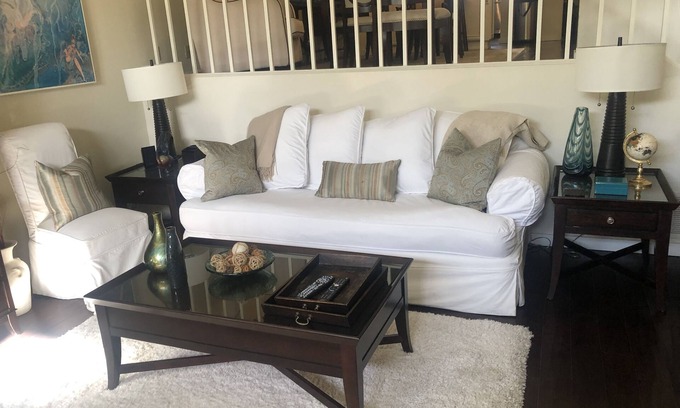 Palisades Highlands House | Tuscany Style Townhome Villa