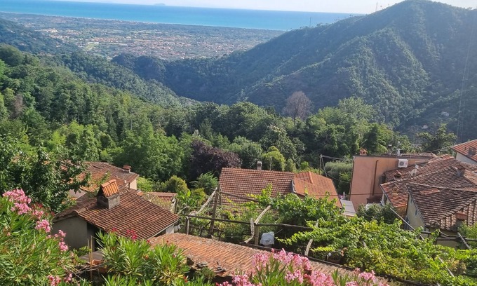 Fabbiano House | Tuscany Versilia vacation home