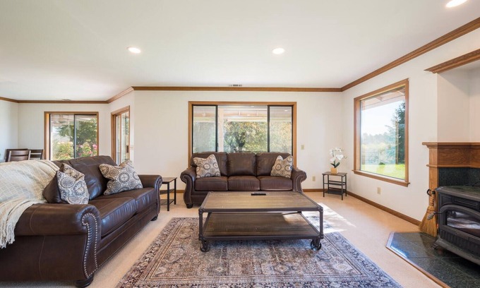 San Miguel House | Twin Fawn Estate - Nestled in 160 acres of Rolling Hills & Cabernet Grape Vines