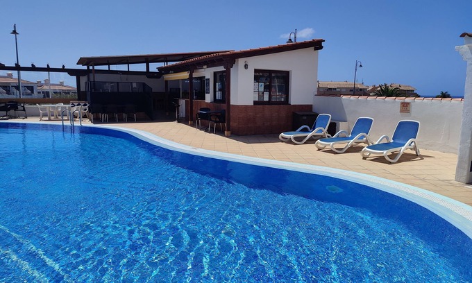 Complejo turistico Amarilla Golf Apartment | Two Bed Duplex-Sleeps 4-Private balconies-Air Con