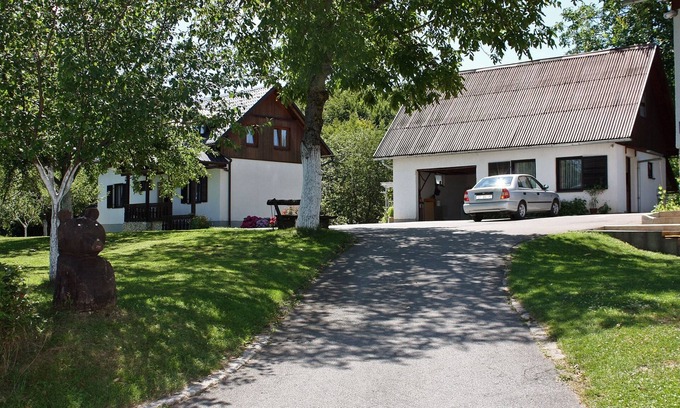 Korana Apartment | Two bedroom apartment Poljanak, Plitvice (A-5195-a)