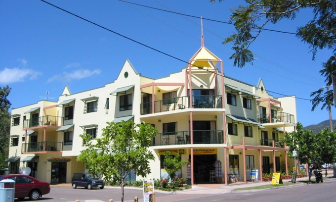 Horseshoe Bay Apartment | Two Bedroom Apartment