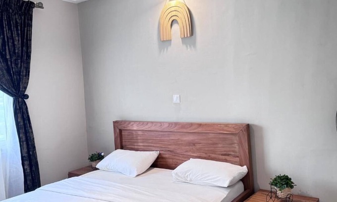 Buea Apartment | Two-Bedroom Apartment 2 - Akhard Hausnn