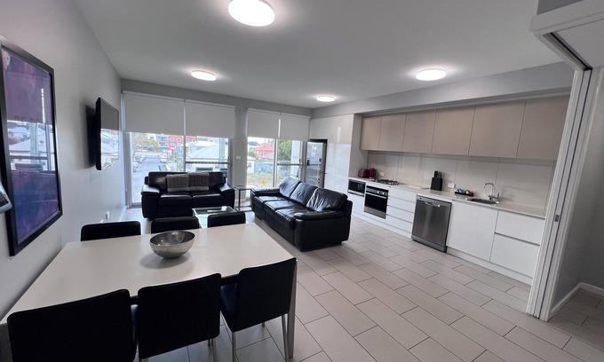 Hamilton Apartment | Two Bedroom Apartment