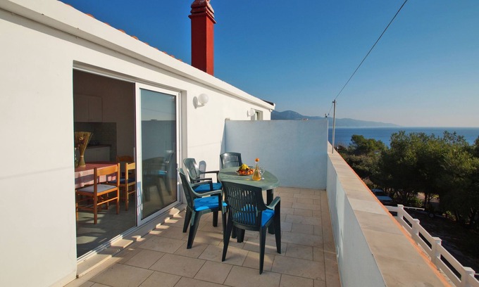 Zavalatica Apartment | Two bedroom apartment with terrace and sea view Zavalatica, Korčula (A-247-a)