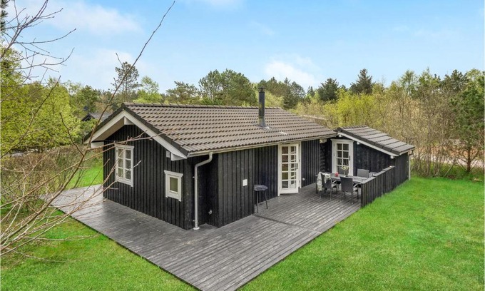 Aalbaek House | Two-Bedroom Holiday Home in Albak