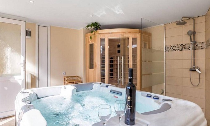 Klana Apartment | Two Bedroom House with Terrace
