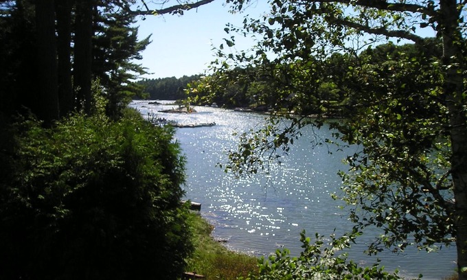 West Bath Cottage | Two-Bedroom Maine Coastal Waterfront Cottage/optional kayak rental