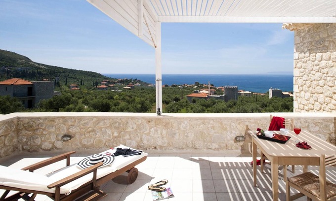 Riglia Villa | Two Bedroom Maisonette Villa - Ilianthos