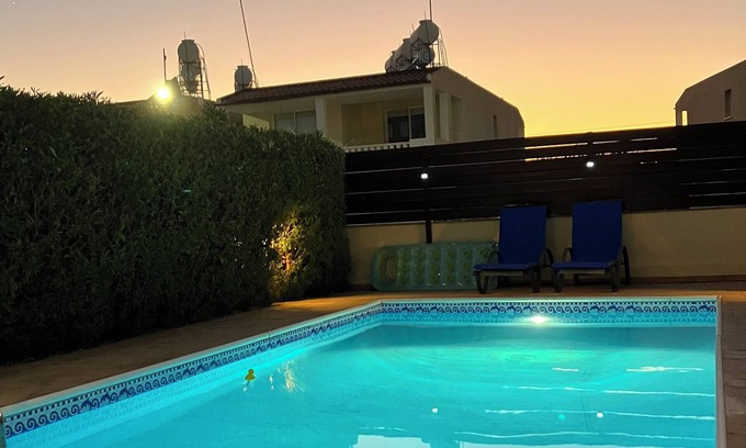 Universal House | Two Bedroom Semi-detached House With Private Pool, A/c, Wifi in Kato Paphos
