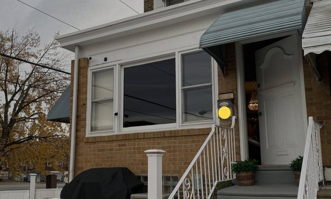 Delair House | Two bedroom wonderful residental