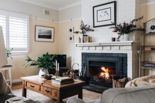 Blackheath House | Two Maples