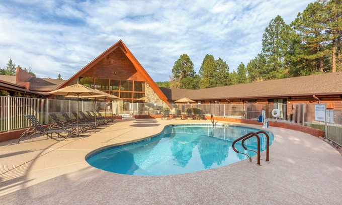 Kohls Ranch Apartment | Two Serene Units! Group Outdoor Travel, Near Woods Canyon Lake, Pool