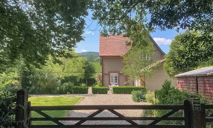 Nannerch Cottage | Tyn Y Coed is the perfect countryside getaway for the whole family.