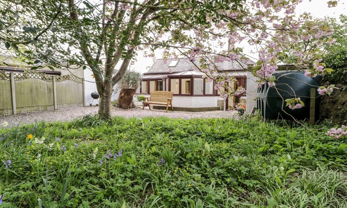 Llanddaniel Fab Cottage | Ty Taid