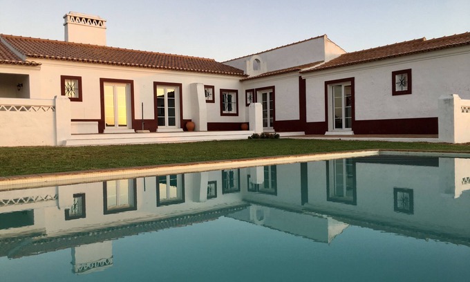 Sines Villa | Typical Alentejo house with swimming pool (Costa Alentejana, 15 minutes from Porto Covo)