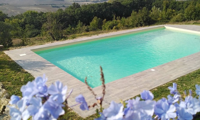 Acquasparta House | typical farmhouse with swimming pool in the green Umbrian hills