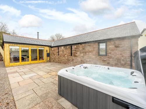 Nantlle House | Tyr Ywen Cottage