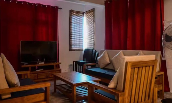 Candos Apartment | U & S Luxury Apartments Ltd 6