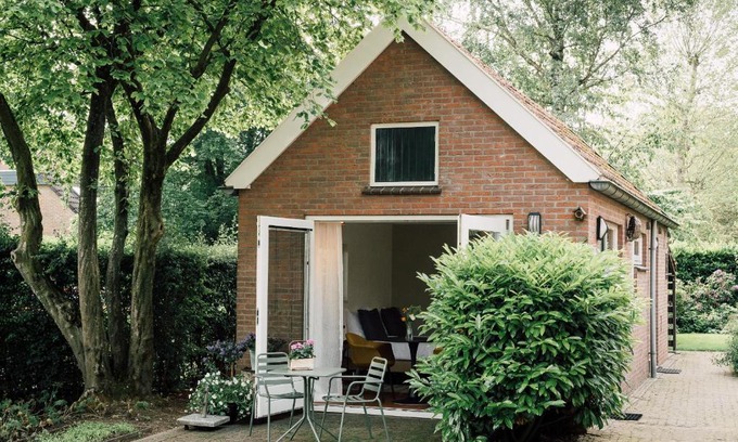 Municipality of Doesburg Bed & Breakfast | Ubi-iter? History, heritage and hospitality