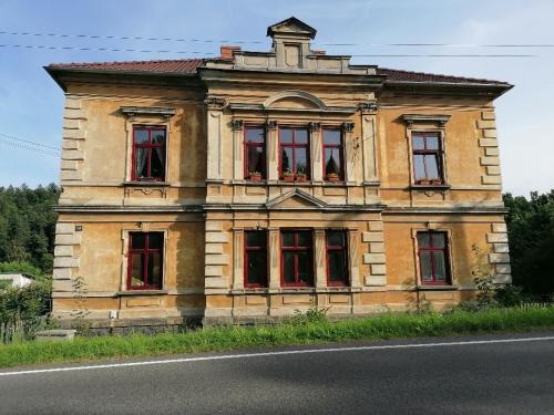 Sloup v Cechach House | Ubytováni nad hradem