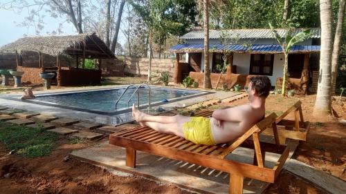Udawalawa Bed & Breakfast | Udawalawe Elephant safari Lodge
