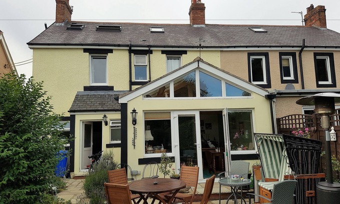 North Sunderland House | Ugiebrae House Bed and Breakfast