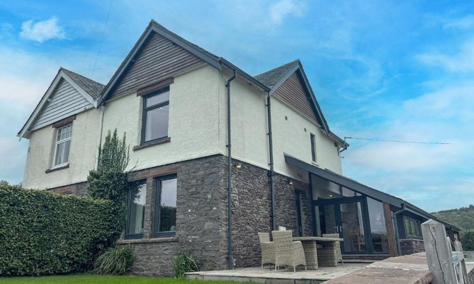 Watermillock House | Ullswater View luxury home with 2 ground floor bedrooms and lake view