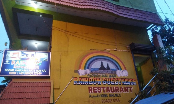 Mahabalipuram Beach House | Ulo Rainbow Guest House