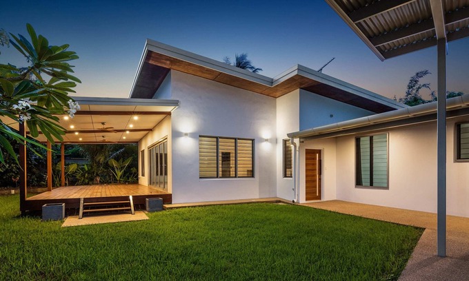 Rapid Creek House | Ultimate 5BR Fam Friendly Holiday Home!