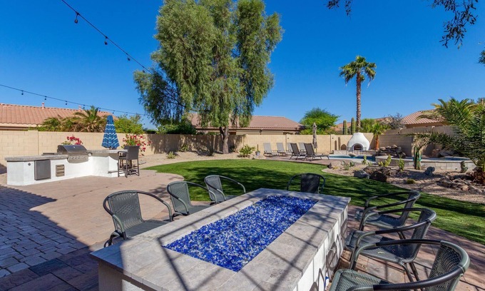 Estrella Mountain Ranch House | Ultimate AZ Getaway! Enjoy this Stunning 5BD with Refreshing Pool & Spa!