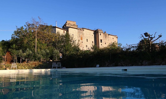 Barattano Apartment | Umbria's Poolside Charm